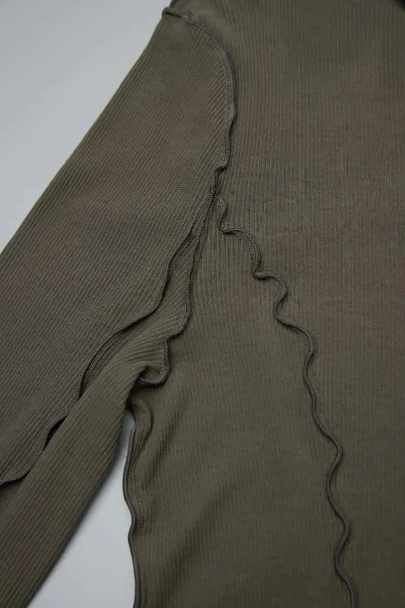 100 Cotton Ribbed Knit Boat Neck Lettuce Trim Slim Fit Top