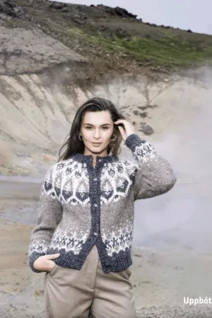 Benefit - Icelandic wool sweater Knitting Kit
