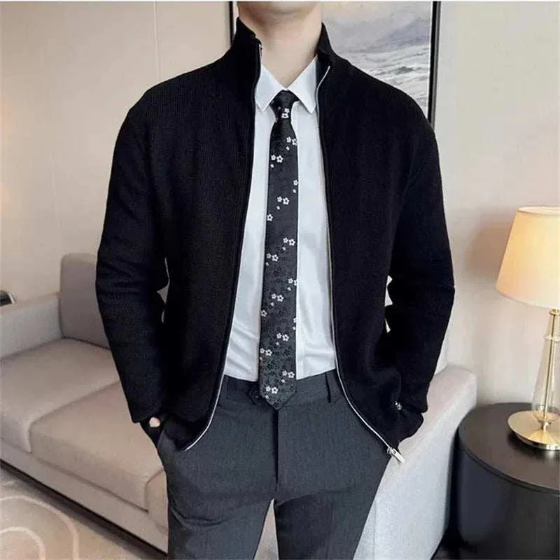 Cold season knit zipper sweater