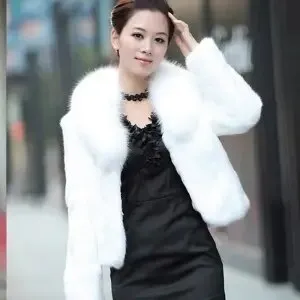 High Quality Winter Warm Fluffy Faux Fur Coats Jackets Women Furry Short Faux Fox Fur Collar Jacket Overcoat Lu1238