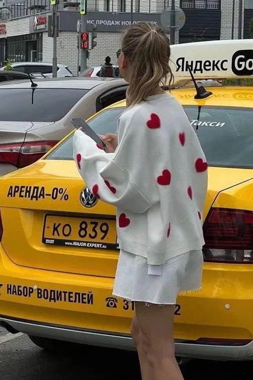Loose hearts casual sweater