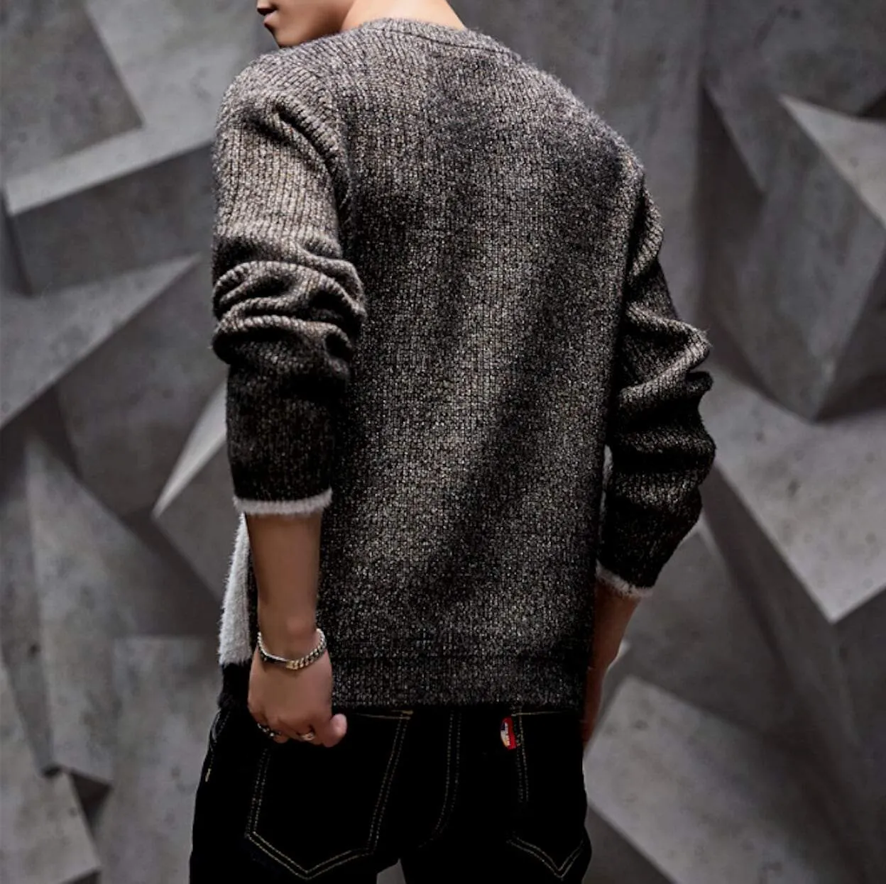 Mens Round Neck Sweater
