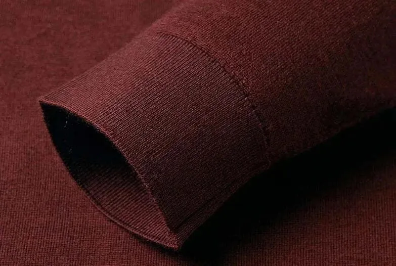 Slim fit wool autumn sweater
